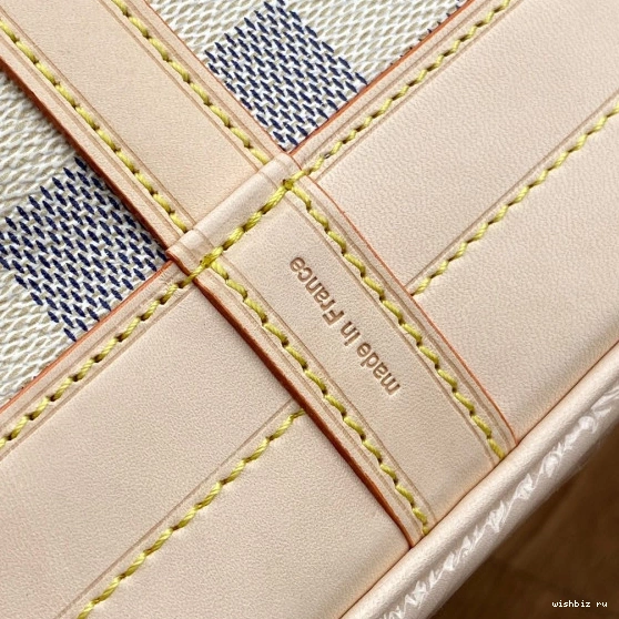 WIS NOÉ VUITTON LOUIS 0228